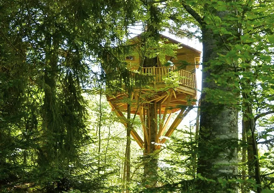 Nuits De Cimes Villa Chateau-Bernard Holiday home